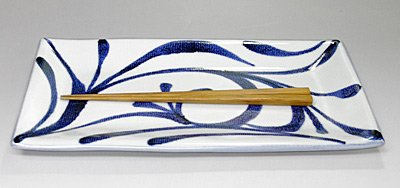 Amazon | 砥部焼 梅山窯 9.7寸布目角皿（唐草） | 梅山窯 | 小皿 通販