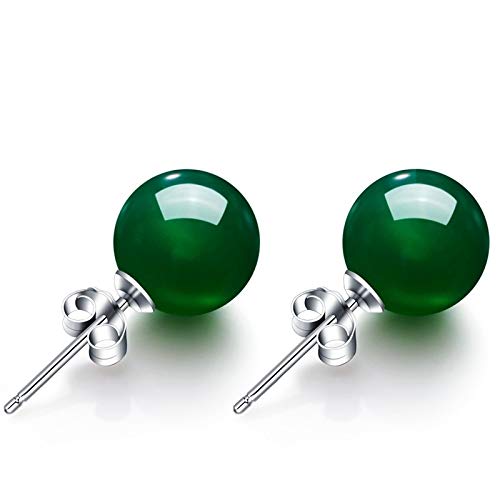 Clous d'oreilles calcédoine verte qui illuminent le teint des femmes