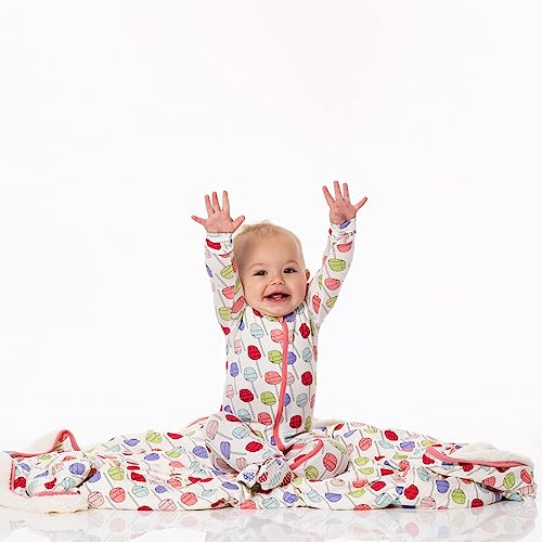 KicKee Print Footie with Zipper, Fitted Long Sleeve Pajamas, Ultra Soft Everyday One-Piece Loungewear, 90s (Lula's Lollipops - 3-6 Months)