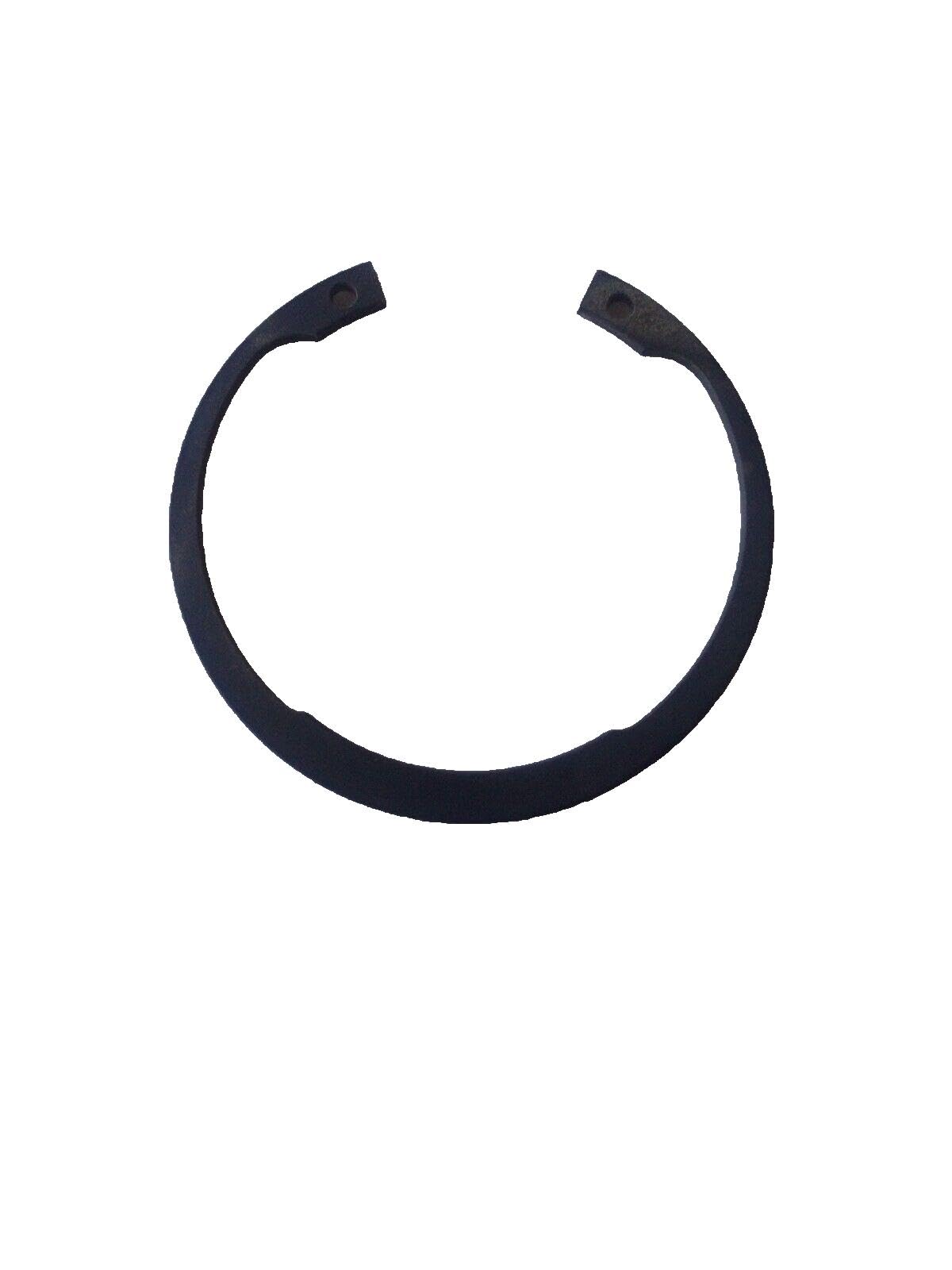 PHUOC LOC THO for Ariens and Gravely Retainer Ring 05702300