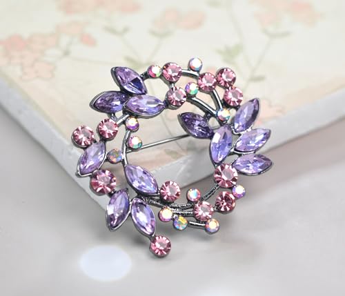 Image of Gyn&Joy Clear Crystal Rhinestone Floral Wreath Pin Brooch BZ005