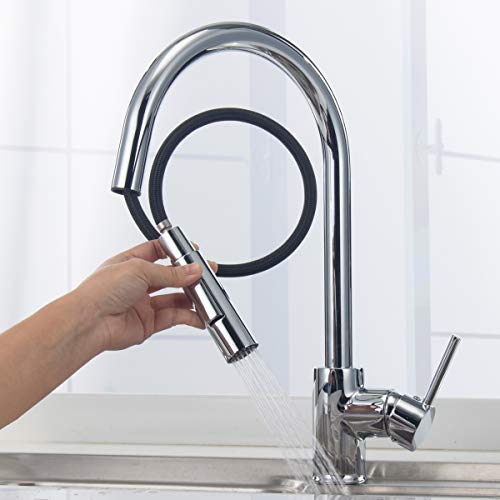 Robinet de cuisine avec buse de mitigeur précise et flexibles tressés