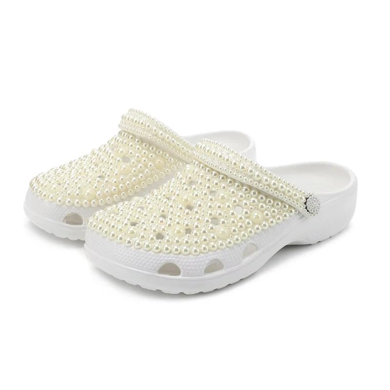 Elegant Crystal Embellished Slippers for Women Comfortable Soft Indoor Outdoor House Shoes Non Slip Sole slippers for women4