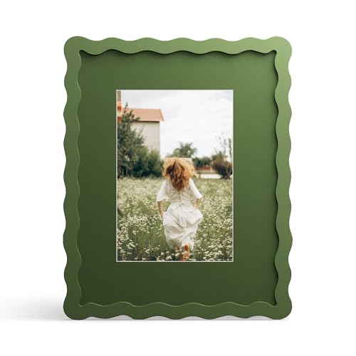 THKRLOF 8x10 Picture Frame with Mat for 5x7 Wavy Edge Wooden Real Glass Photo Frame for Tabletop and Wall Hanging Green 1 Pack