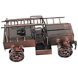 Affirmez votre style rétro avec cette décoration de camion de pompiers ! ce modèle réduit vintage en métal arbore un look rétro et une finition antique classique. objet de décoration à poser ou à exposer