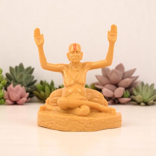 Image of KariGhar Swami Samarth Idol Perfect for Car Dashboard and House Warming Size 3.5 inch
