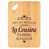 ROBUSTE ET DURABLE AU QUOTIDIEN – Conçue en bambou naturel, cette planche résiste aux découpes répétées tout en préservant vos couteaux. Un indispensable pour cuisiner avec plaisir et style jour après jour.