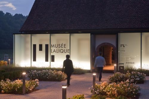 Ren&eacute; Lalique : ma&icirc;tre verrier