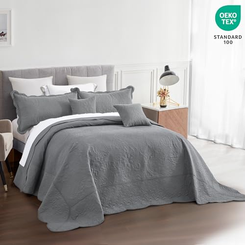 Image of Oversized King Bedspread, Embossed Paisley Quilt Set King /Cal King, Lightweight Reversible Coverlet, Scalloped Edge - Modern Classic Look, 5 Piece, Grey