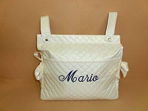 Bolso talega plastificado personalizado con nombre bordado (nombre a  elegir). Se adapta a cualquier silla o carro de bebe. Color beige. Medidas  aproximadas: 40X34X12 cm. : Amazon.es: Productos Handmade