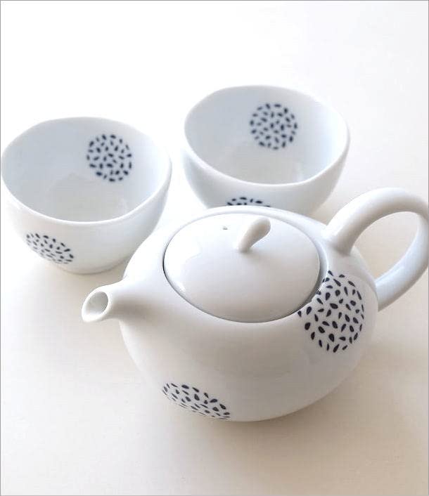 美濃焼きの茶器です 美濃焼 志野焼 湯呑み 茶器 4客の通販 by さとなか's shop｜ラクマ