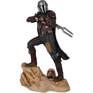 Star Wars Premier Collection: The Mandalorian MK1 Statue, Multicolor, 5 inches