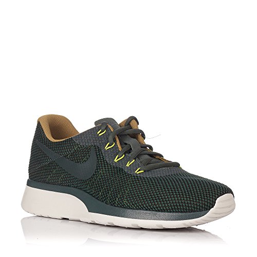 Image of Nike Men Tanjun Racer Running Shoes