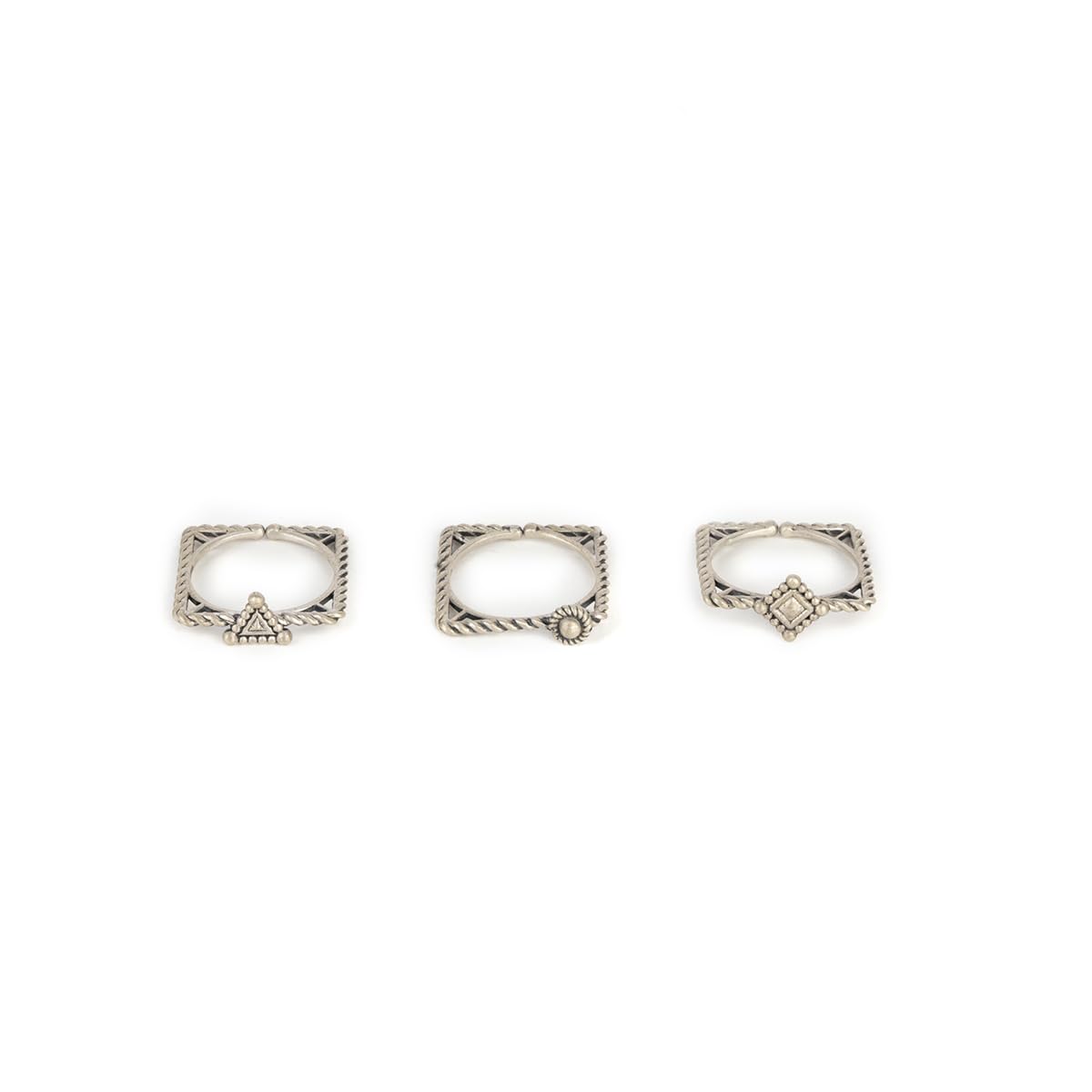 Shaya by CaratLane Curiosity Stackable Rings in Oxidised 925 Silver (Set of 3) (B0CGZMN6Q9) Amazon Price History, Amazon Price Tracker