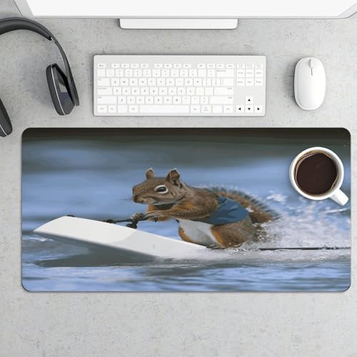 Water Skiing Squirrel Alfombrilla de Escritorio para Mouse miniatura 5