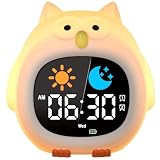 YISSVIC Réveil Enfant Educatif Jour Nuit 2 Alarme 3 Récurrence de l'Alarme 12/24 Heure Snooze Luminosité de l'Ecran Réglable Réveil Lumineux 7 Couleurs 10 Chansons Arrêt Automatiquement en Forme Hibou