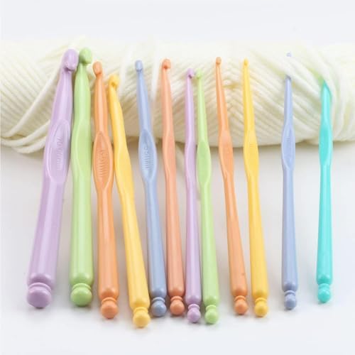 Image of All-in-One Crochet and Knitting Set with Multiple Needle Sizes, Hooks, Accessories, and Case - Ideal for Beginners and Advanced Crafters - Ergonomic Design & Easy to Use,multicolor (Plastic Crochet Hooks)