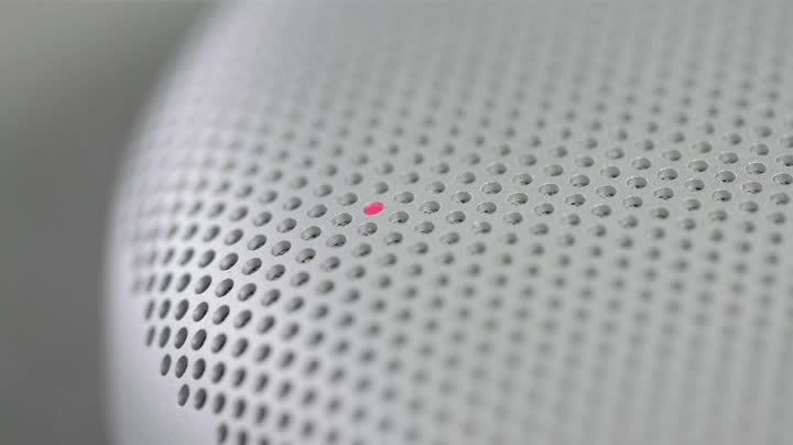 Bang & Olufsen Beosound A1 2nd Gen シルバー Beosound A1 2nd gen ポータブルスピーカー / Bang & Olufsen