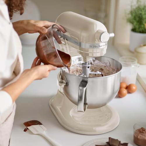 KitchenAid Robot Pâtissier - Artisan - Robot cuisine multifonctions à bol relevable - Batteur avec 4 accessoires et bol en inox de 5,6 L - Noir réglisse