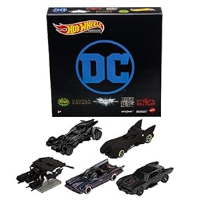Hot Wheels Premium Batman Set, 5 Batmobile