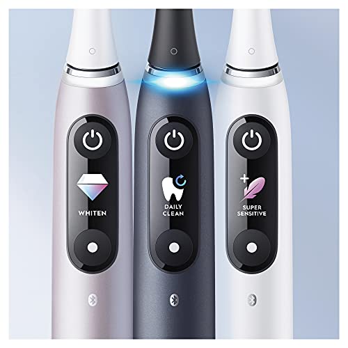 Oral-B Special Edition iO - 9 - Black Elektrische Tandenborstel, 1 Handvat Met Magnetische Technologie, Kleurendisplay… - Image 3