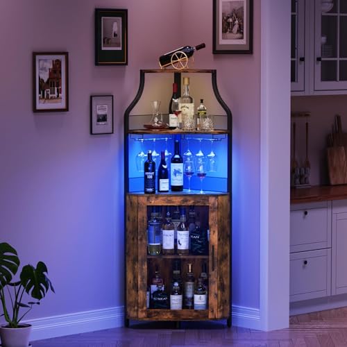 Garvee Armario de Vino Esquinero con Luces LED, Mueble Bar Industrial de 5 Niveles con Botellero y Porta Copas, Estantería para Vinos con Puerta de Malla para Salón y Comedor, Marrón Rústico