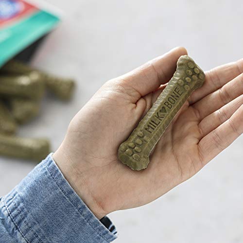 Milk-Bone Fresh Breath Brushing Chews, 9 Small/ Medium Daily Dental Dog Treats (Pack of 5) - Image 5