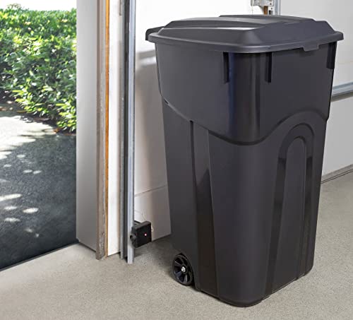 Image of United Solutions 32 Gallon Wheeled Outdoor Garbage Can with Attached Snap Lock Lid and Heavy-Duty Handles, Black, Heavy-Duty Construction, Perfect Backyard, Deck, or Garage Trash Can, 2 Pack
