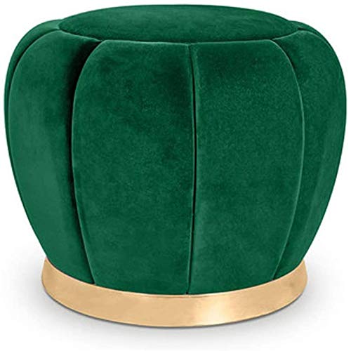 Tabouret bas minimaliste pour un changement de chaussures confortable dans l'entrée