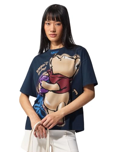 T-shirt Winnie the Pooh confortable pour masquer les complexes avec sa coupe ample