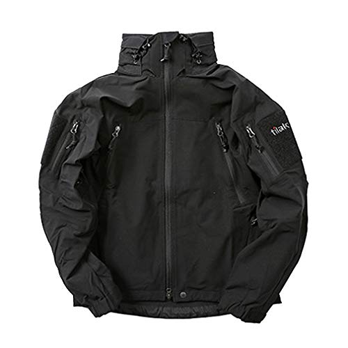 アウトドア用の黒いジャケット