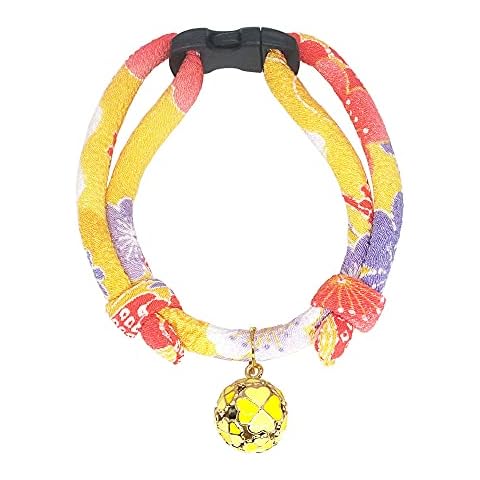 PetSoKoo Four-Leaf Clover Cat Collar with Bell Breakaway Buckle. Japan Chirimen,Cute Kitten Collar for Girl Boy,Samll Cat,Yellow Cover