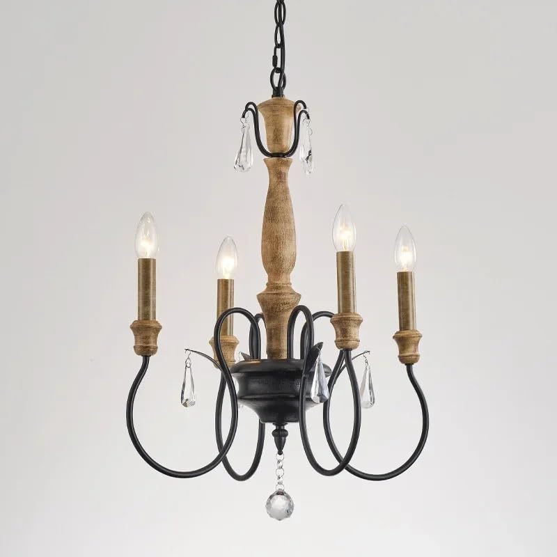 Lustre en bois rétro pour illuminer un grand salon haut de plafond