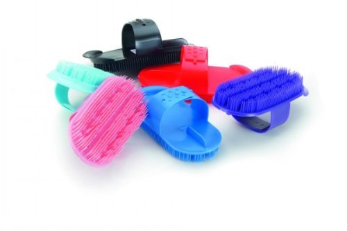 large plastic curry comb - pink