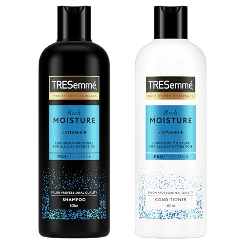 TRESemmé Rich Moisture Shampoo and Conditioner Set, 500ml Each | Infused with Vitamin E | Deeply Hydrates & Nourishes Dry Hair | Salon Professional Quality