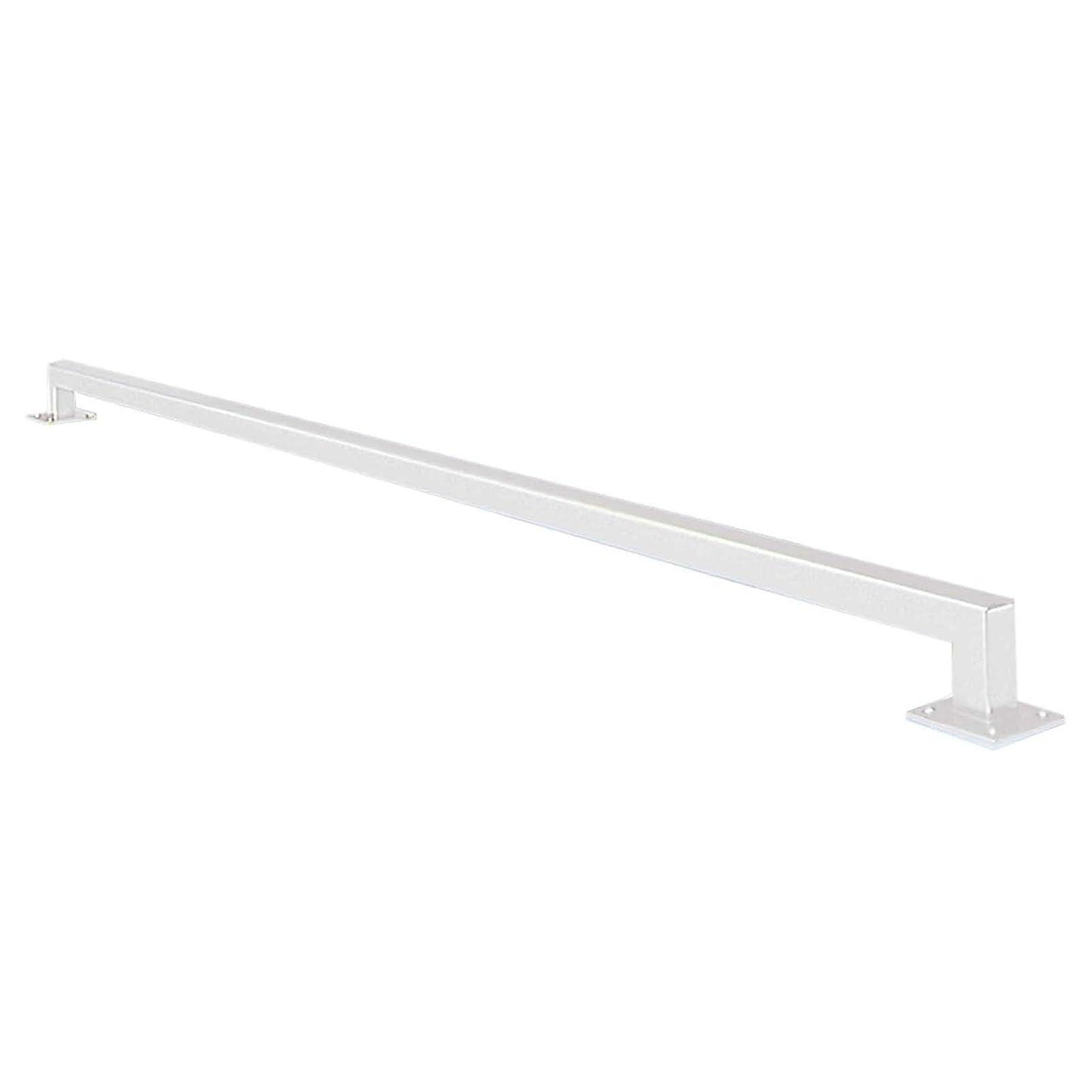 Rampe d'escalier carrée en fer forgé blanc design épuré pour intérieur moderne