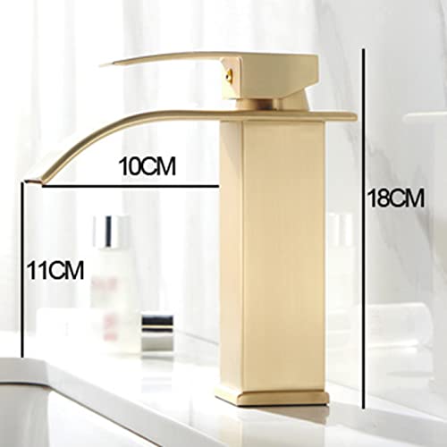 Robinet de lavabo cascade or brossé pour une routine matinale zen - 5