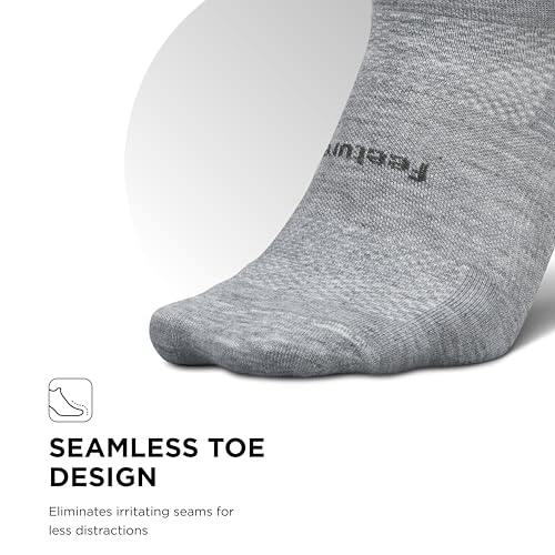 Image of Feetures High Performance Ultra Light Ankle Sock - No Show Socks for Women & Men with Heel Tab