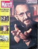  PARIS MATCH [No 1093] du 18/04/1970 - LE RETOUR DE L\'ABBE PIERRE. RAYMOND CARTIER - LES MYSTERE DE MOSCOU. TOWNSEND ET LES PILOTES D\'ISRAèL. L\'OSCAR DE JOHN WAYNE. APOLLO 13. Apollo XIII Brejnev contre Kossyguine FrEdEric Rossif La Renault L\'AbbE Pierre Le retour de l\'abbE Pierre Le virus Liban L\'Oscar tardif de John Wayne ObsÂques du prince FElix de Luxembourg Towsend chez les pilotes d\'Israâ l