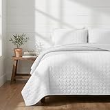 Southshore Fine Living, Inc. Twin XL Comforter Quilt Set, Dorm Room Bedding Essentials, Stain Resistant, Machine Washable Bed Spread, Twin XL White Quilt Bedspread Set w/Pillow Sham, Bright White