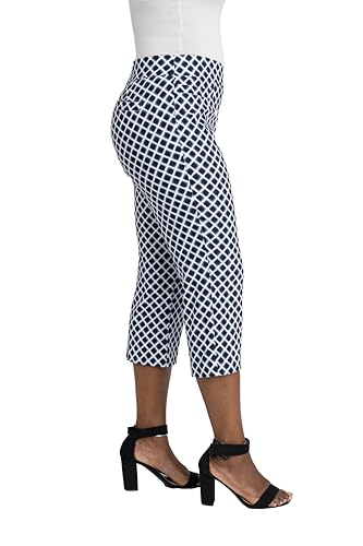 Image of Briggs New York Women's Pull on Stretch Capri Pants High Waist Crop Straight Leg with Pockets 21 inch Inseam