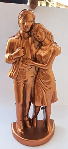 Image of Love Couple Face Adventure Showpiece Statue for Home Decor | Romantic Valentine's Day Gift for Couples | Premium Resin Sculpture with Golden Finish (Golden)