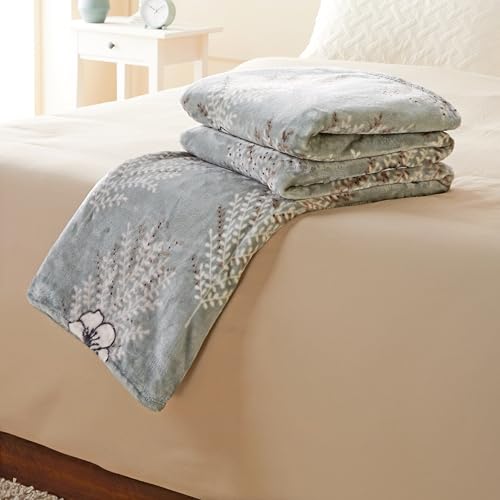 Image of amazon basics Plush Blanket | Double Size | 300 GSM 100% Polyester | Super Soft & Cozy (Sea Green)