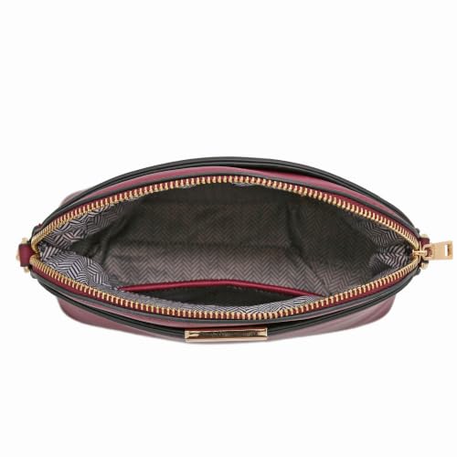 Image of FashionPuzzle Small Dome Crossbody bag with Chain Strap