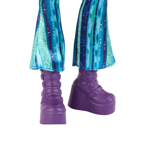 Mattel Disney Descendants: The Rise of Red Fashion Doll & Accessory Uliana, Younger Sister of Ursula with Movie-Inspired Clothes & Necklace - image 5