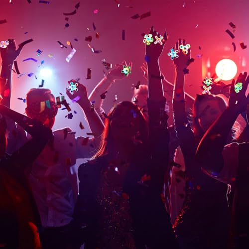 Mikulala 24 Stück Leuchtende Ringe Partygeschenk für Kinder Leuchtringe Leuchtspielzeug im Dunkeln Partyzubehör als Deko Ornament für Graduierung Weihnachten Geburtstag Gastgeschenke