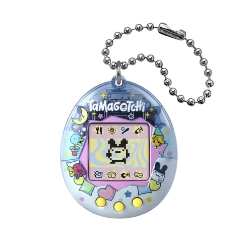 TAMAGOTCHI ORIGINALE - Il giocattolo degli anni '90 sta tornando: l'animale da compagnia virtuale Tamagotchi, mascotte della tua infanzia, torna nella sua versione originale. Versione italiana.