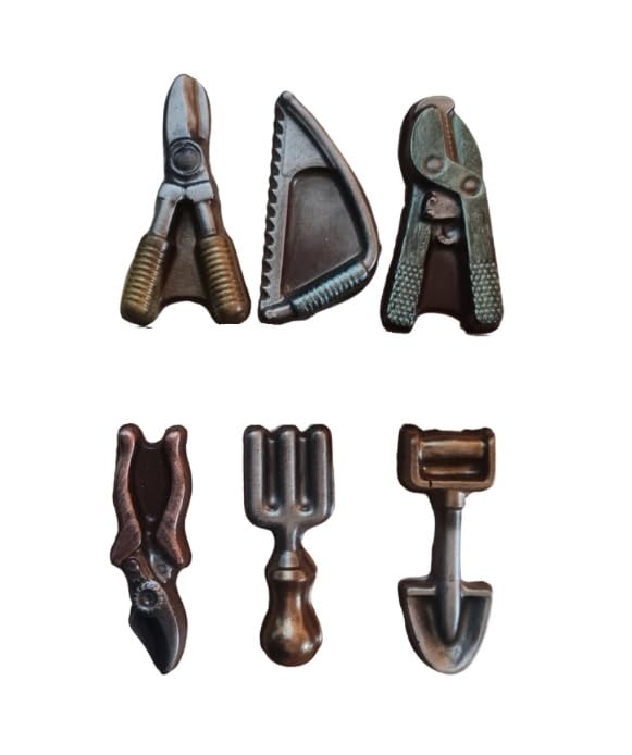 Victorie Sweets Miniature Chocolate Garden Tools (Milk Chocolate)