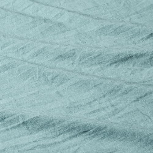 Amazon Basics Set Copripiumino Matrimoniale in Microfibra Prelavata, Extra Morbido con Effetto Naturale Arricciato, Non Necessita Stiratura, Copripiumino da 240 x 220 cm e 2 Federe da 50 x 80 cm, Blu - Immagine 3