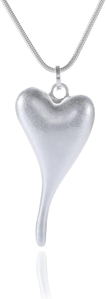Love Heart Pendant Necklace for Women Fashion Jewelry Long Chian Sweater Necklaces